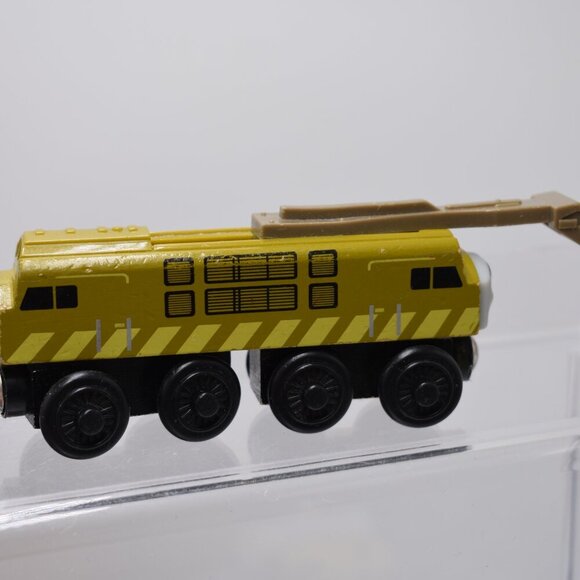 2003 Diesel 10 Happy Face - Thomas the Train Wooden Railway Tank Engine Friends - Picture 7 of 13